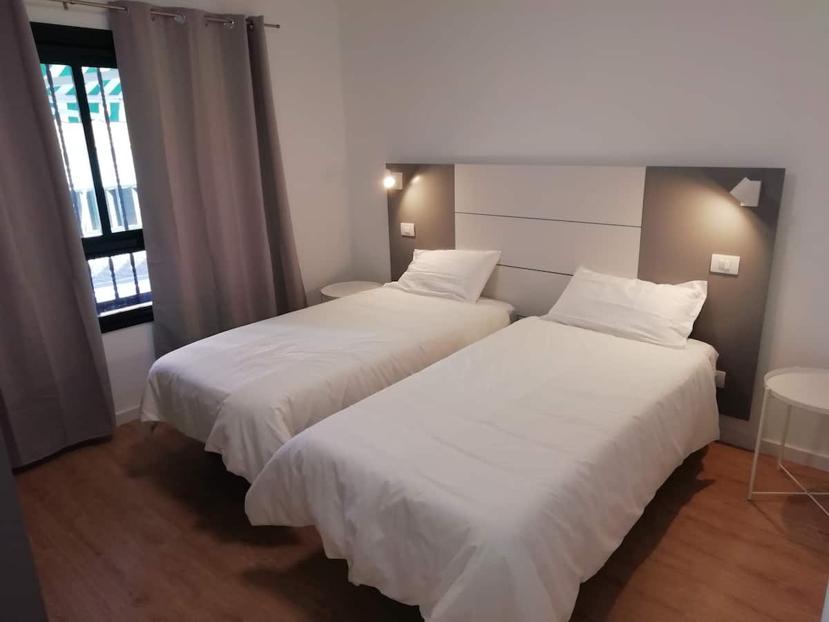 2dac871a-71f2-4ffd-8668-f65f023ac433