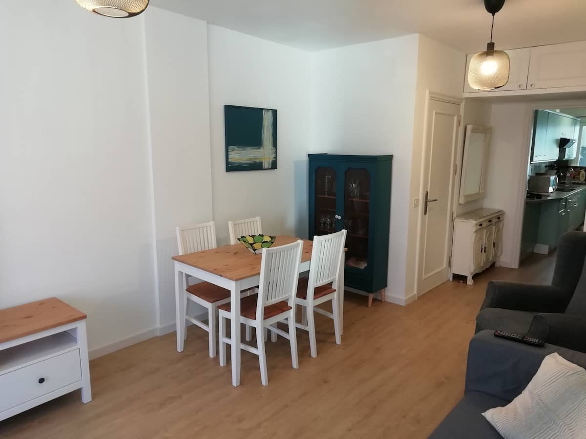 d2a457a5-ff0a-4b03-8e39-f277a924c83f